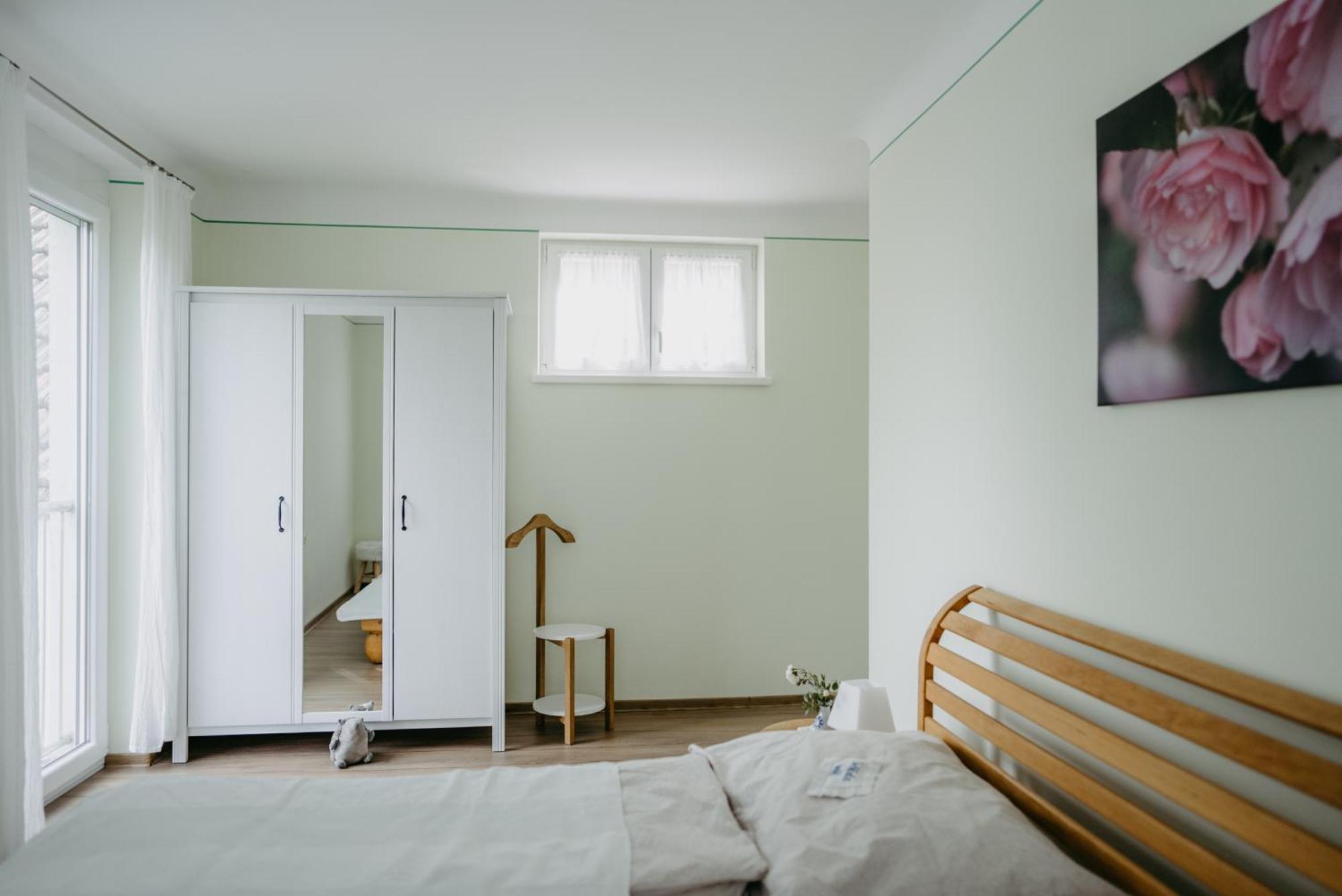 Ferienwohnung Morgensonne Schuetzen am Gebirge Exterior photo